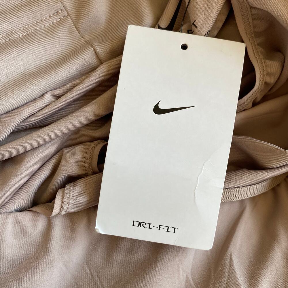 NEW NIKE DRI FIT Women's Training Shorts Size XXL Light Taupe Built in Brief - Picture 5 of 6